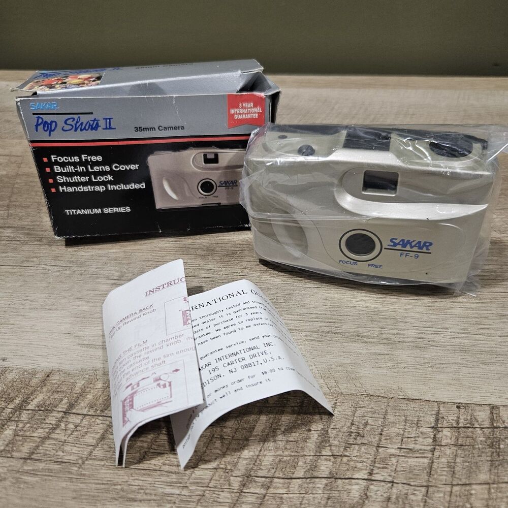 35mm Camera Brand New Vintage Sakar Pop Shots 2 Titanium Series FF-9